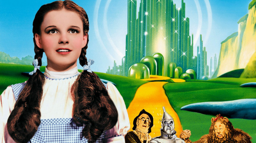 The Magic of the Emerald City from the Wizard of Oz: Visit this Green City on St. Patrick’s Day! Family Fun for March 17th